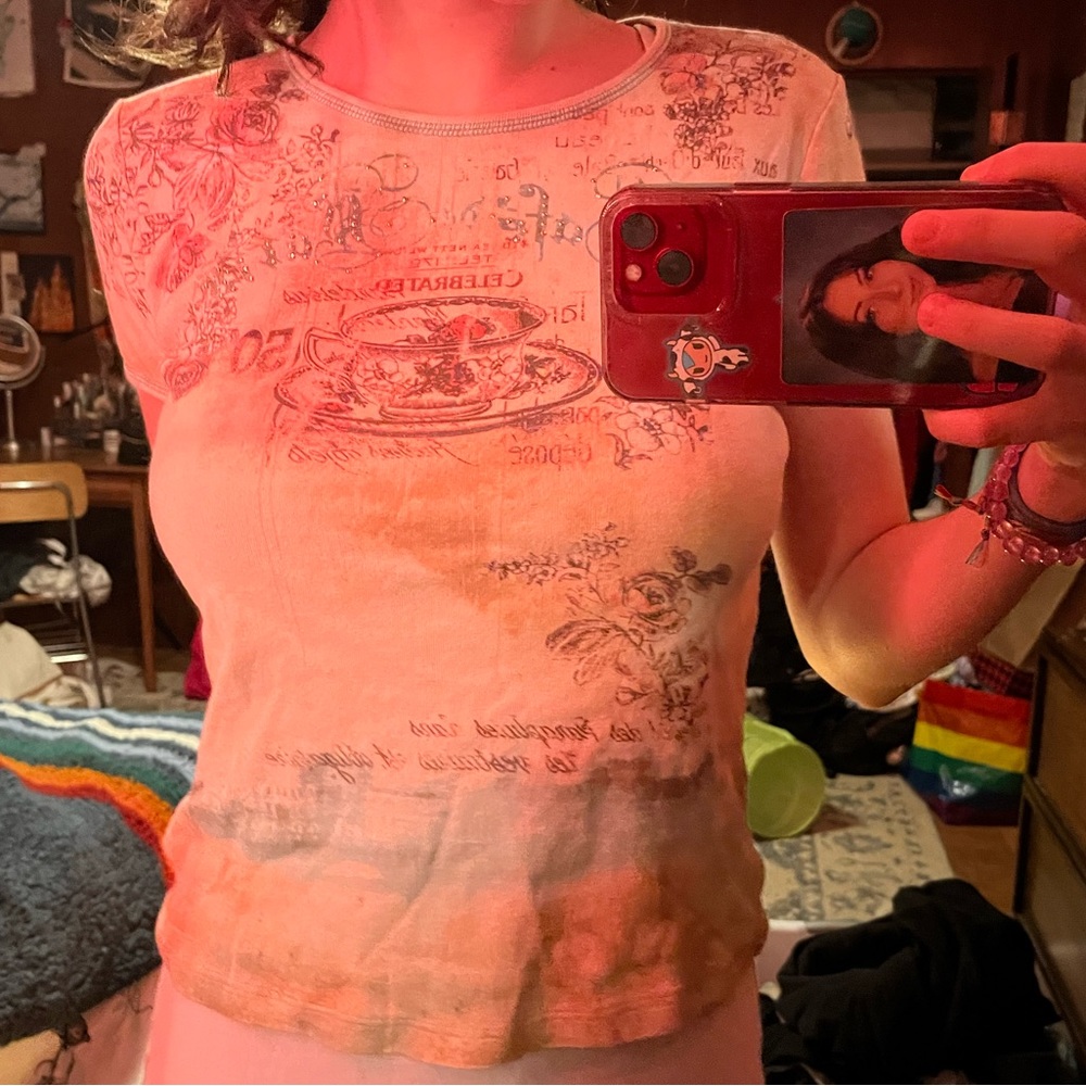 slightly cropped jamee j shirt